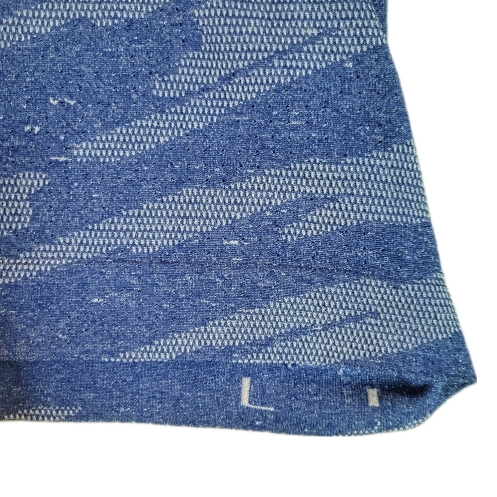 Lululemon \ Metal Vent Breathe Short-Sleeve T Shirt / L / Blue & Midnight - Picture 3 of 6